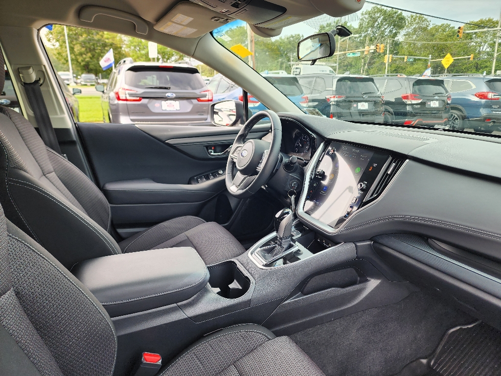 2022 Subaru Outback Premium photo 19