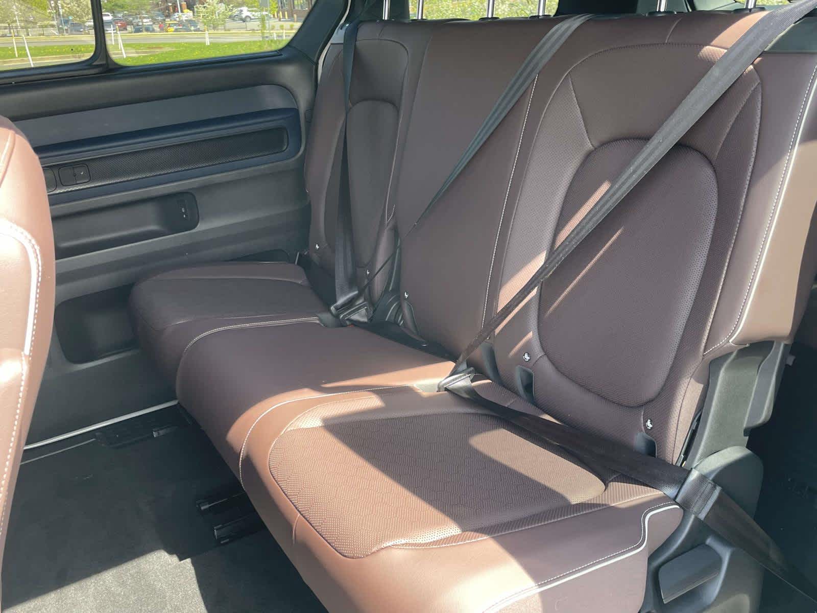 2025 Volkswagen ID. Buzz PRO S - Photo 14