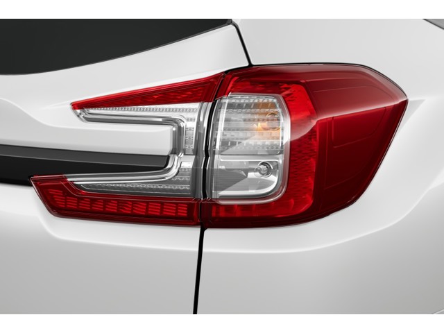 2026 Subaru Ascent Limited photo 2