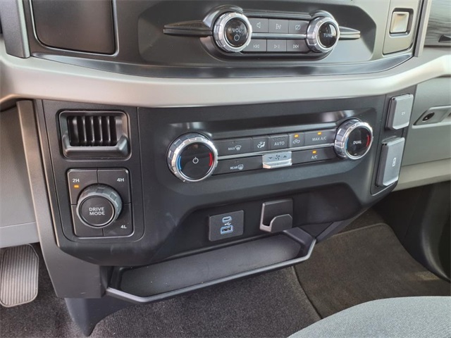 2022 Ford F-150 XLT photo 17