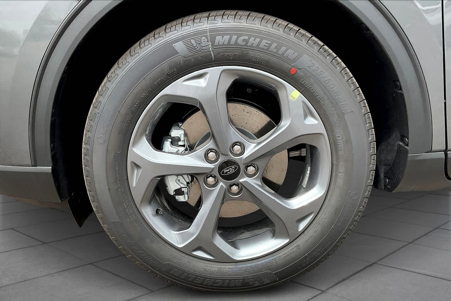 2025 Ford Escape ST-Line photo 11