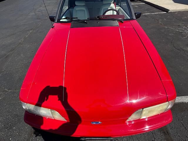 1992 Ford Mustang GT photo 39