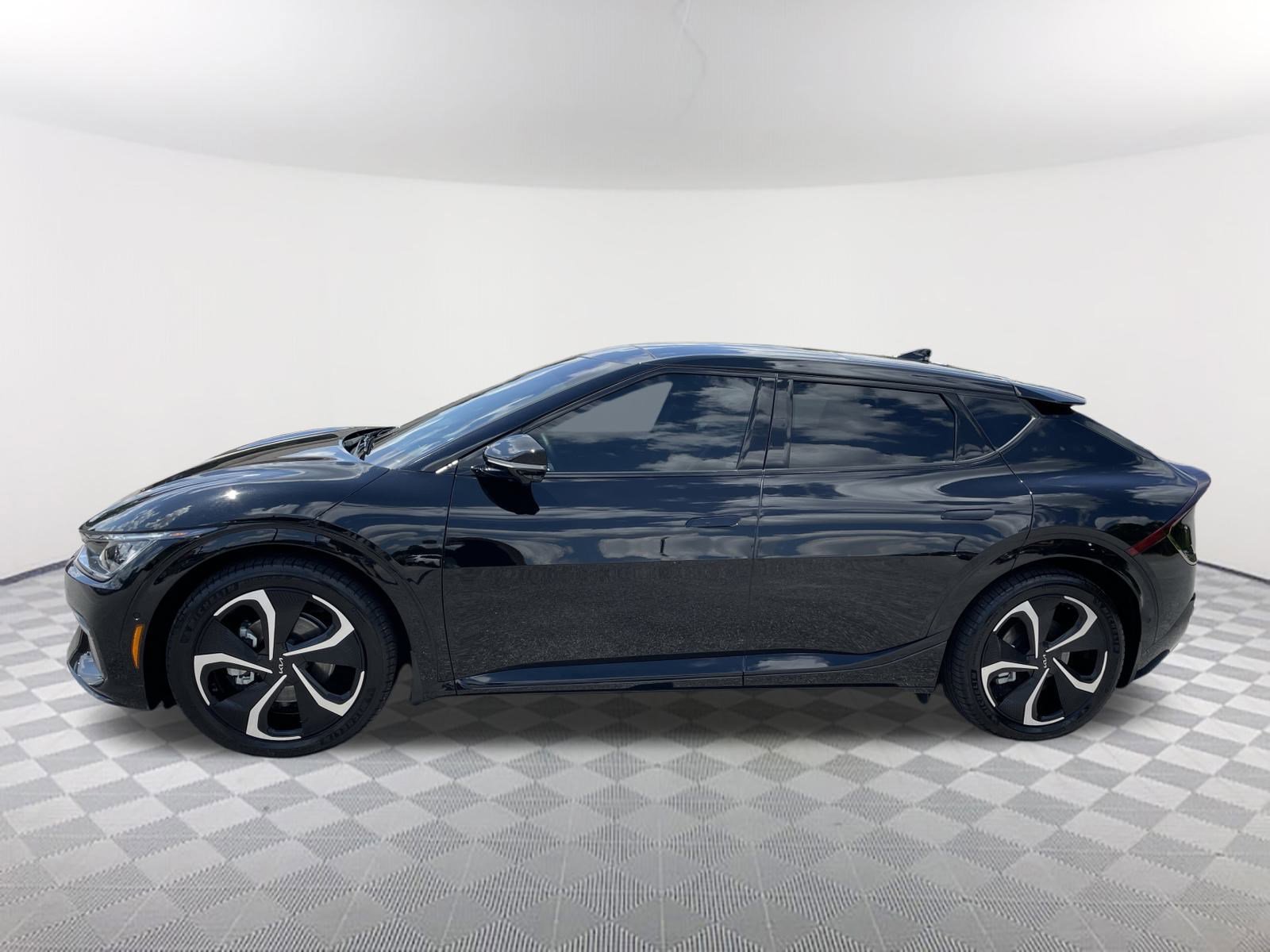 Used 2022 Kia Ev6 GT-Line with VIN KNDC4DLC5N5042785 for sale in Athens, GA