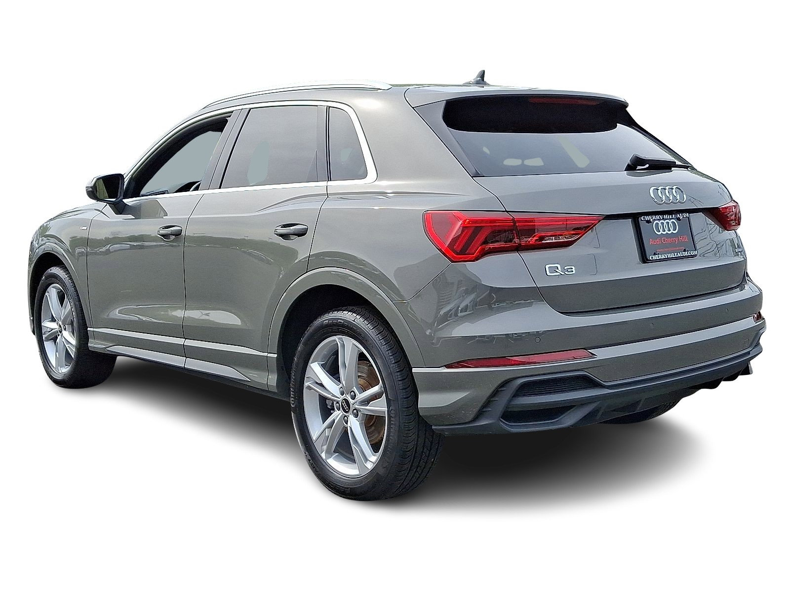 2024 Audi Q3 S line Premium Plus photo 3
