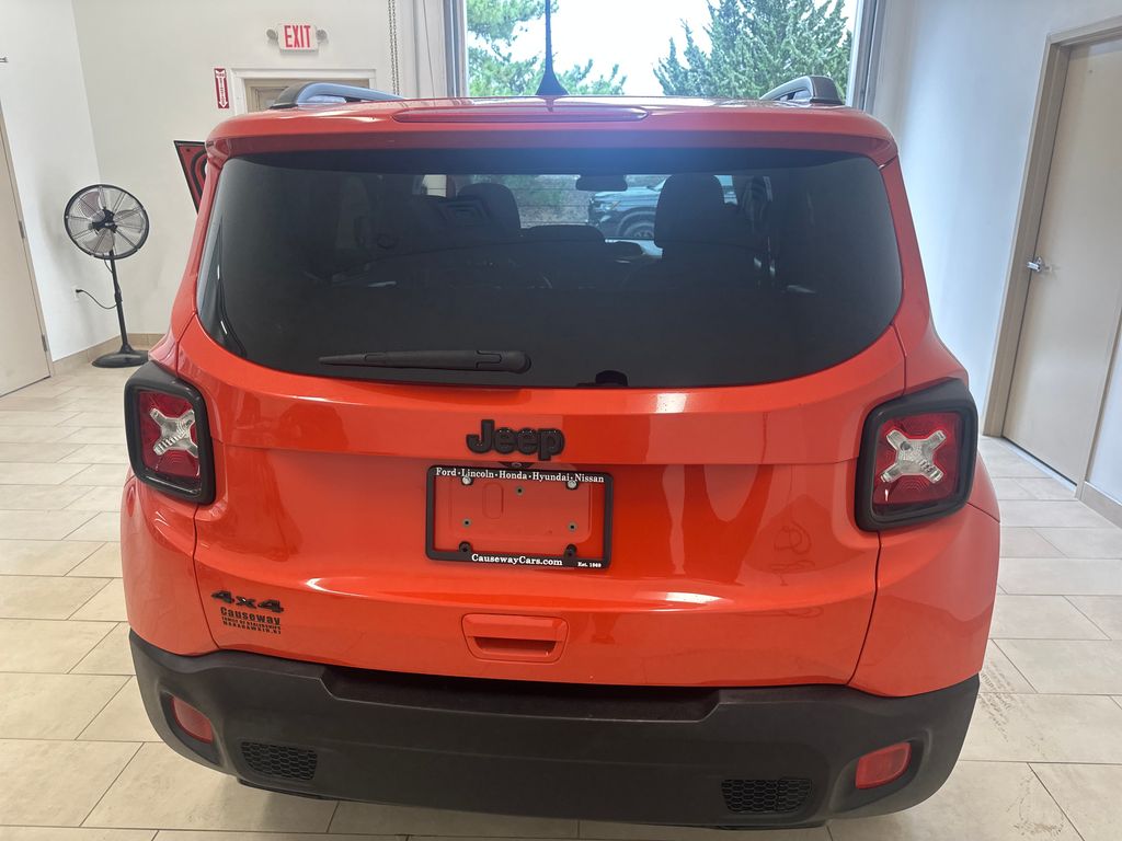 2018 Jeep Renegade Latitude North Edition photo 24