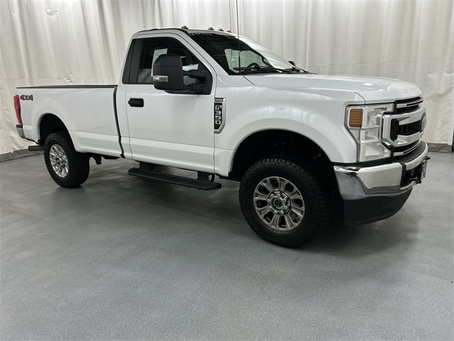 2022 Ford F-350 Super Duty XL's photo