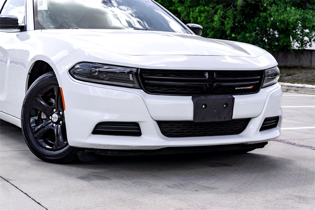 2023 Dodge Charger SXT photo 2