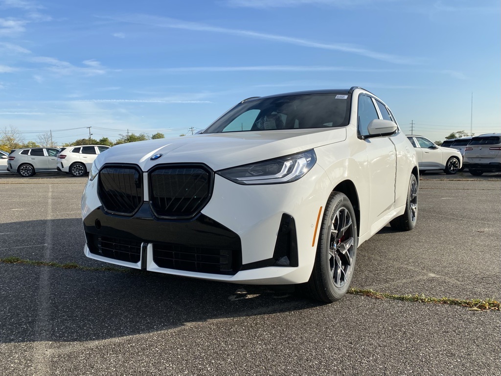 2026 BMW X3 30's photo