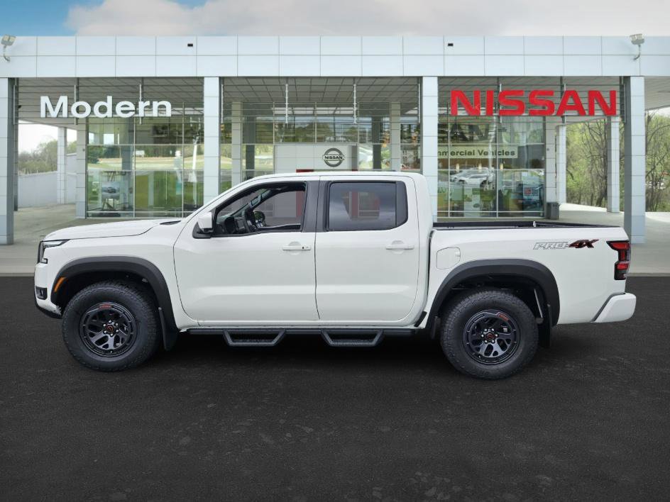2025 Nissan Frontier Crew Cab PRO-4X photo 6