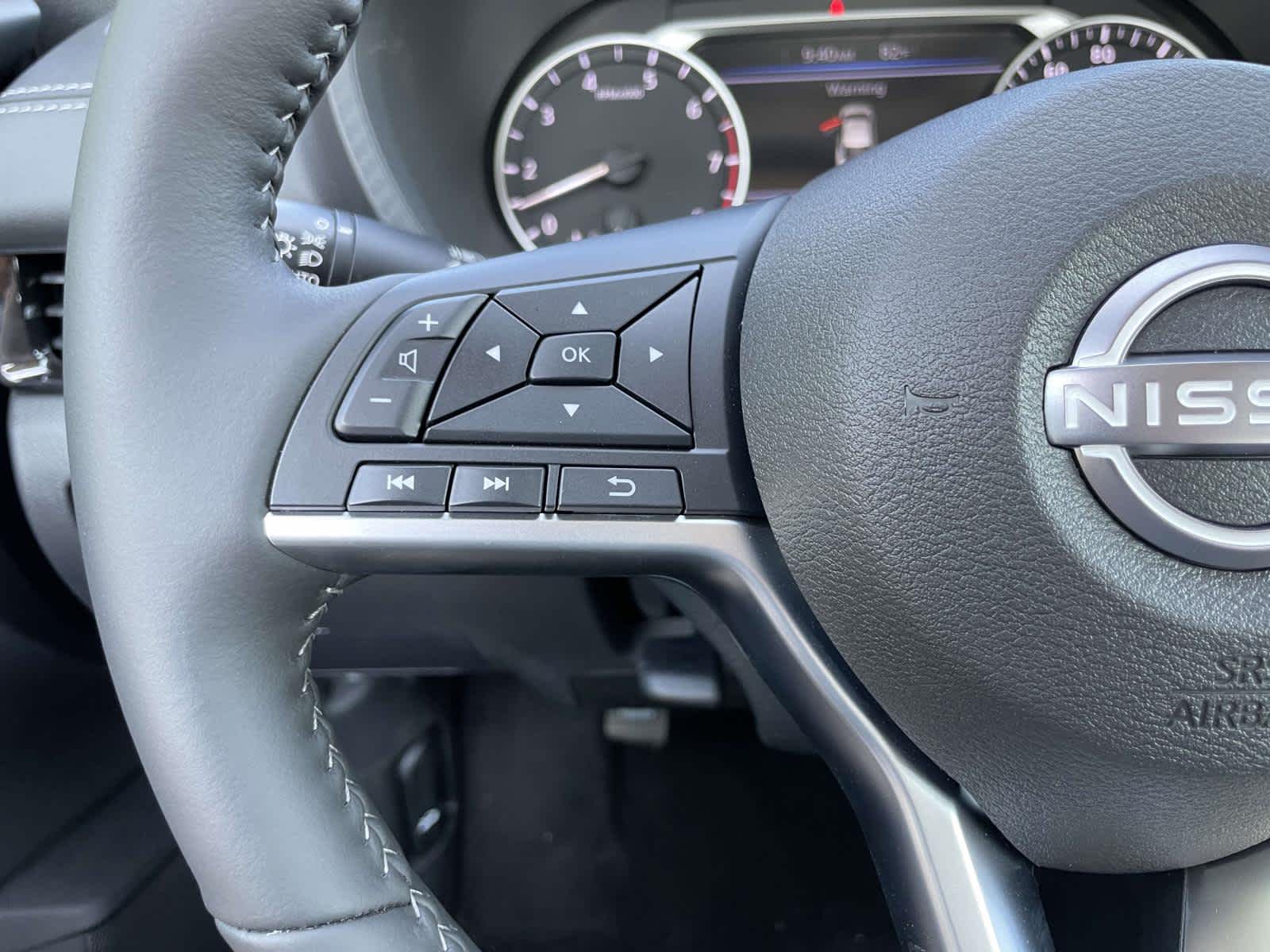 2025 Nissan Sentra SV photo 22