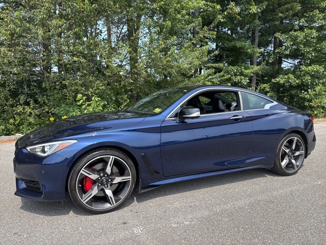 2022 Infiniti Q60 Red Sport 400 photo 7
