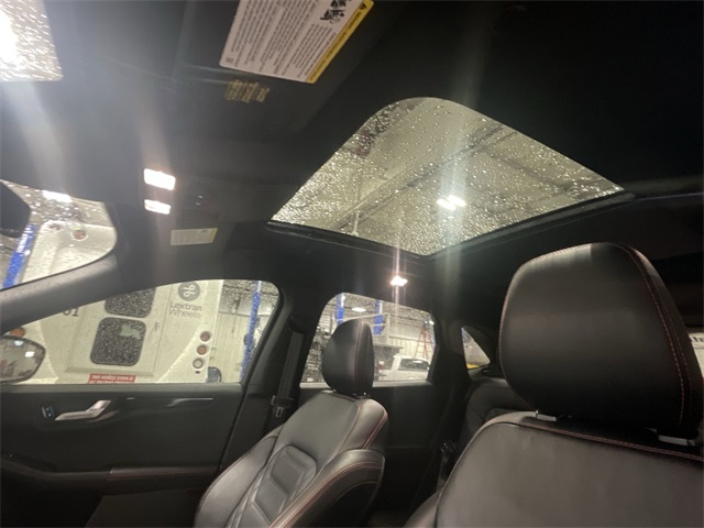 2024 Ford Escape ST-Line Elite photo 20