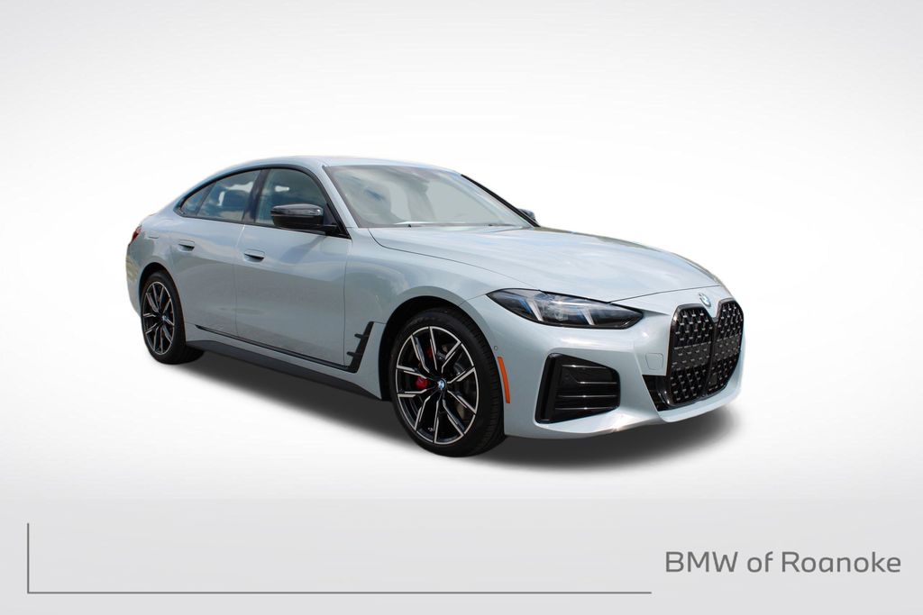 2026 BMW 4 Series 430i's photo