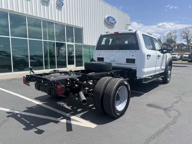 2025 Ford F-550 XL photo 4