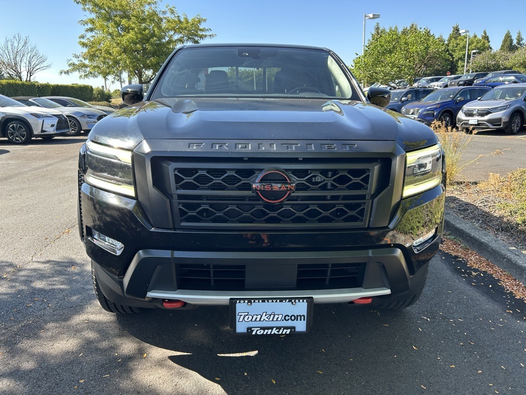 2022 Nissan Frontier PRO-X photo 2