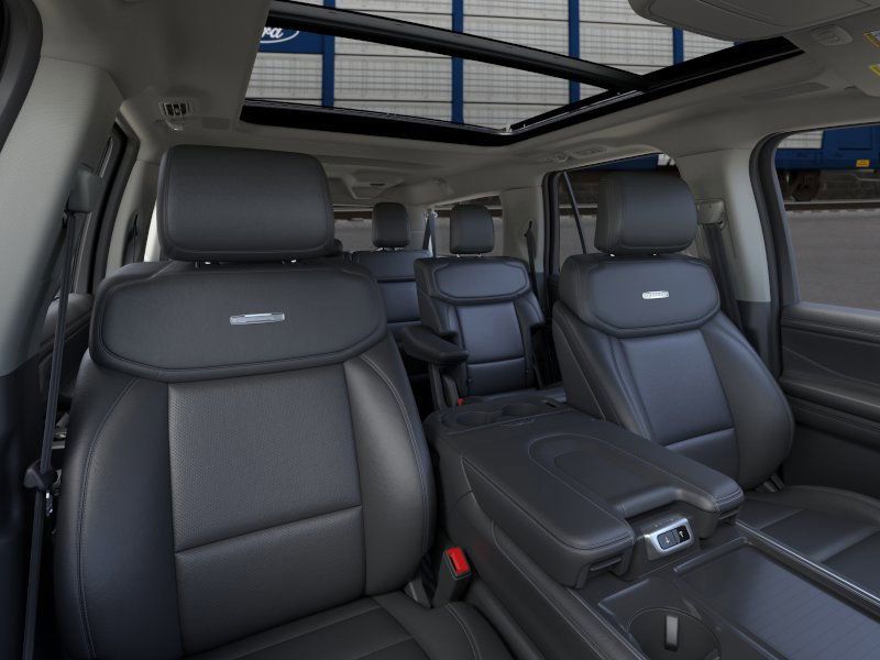 2025 Ford Expedition Platinum MAX EL photo 11