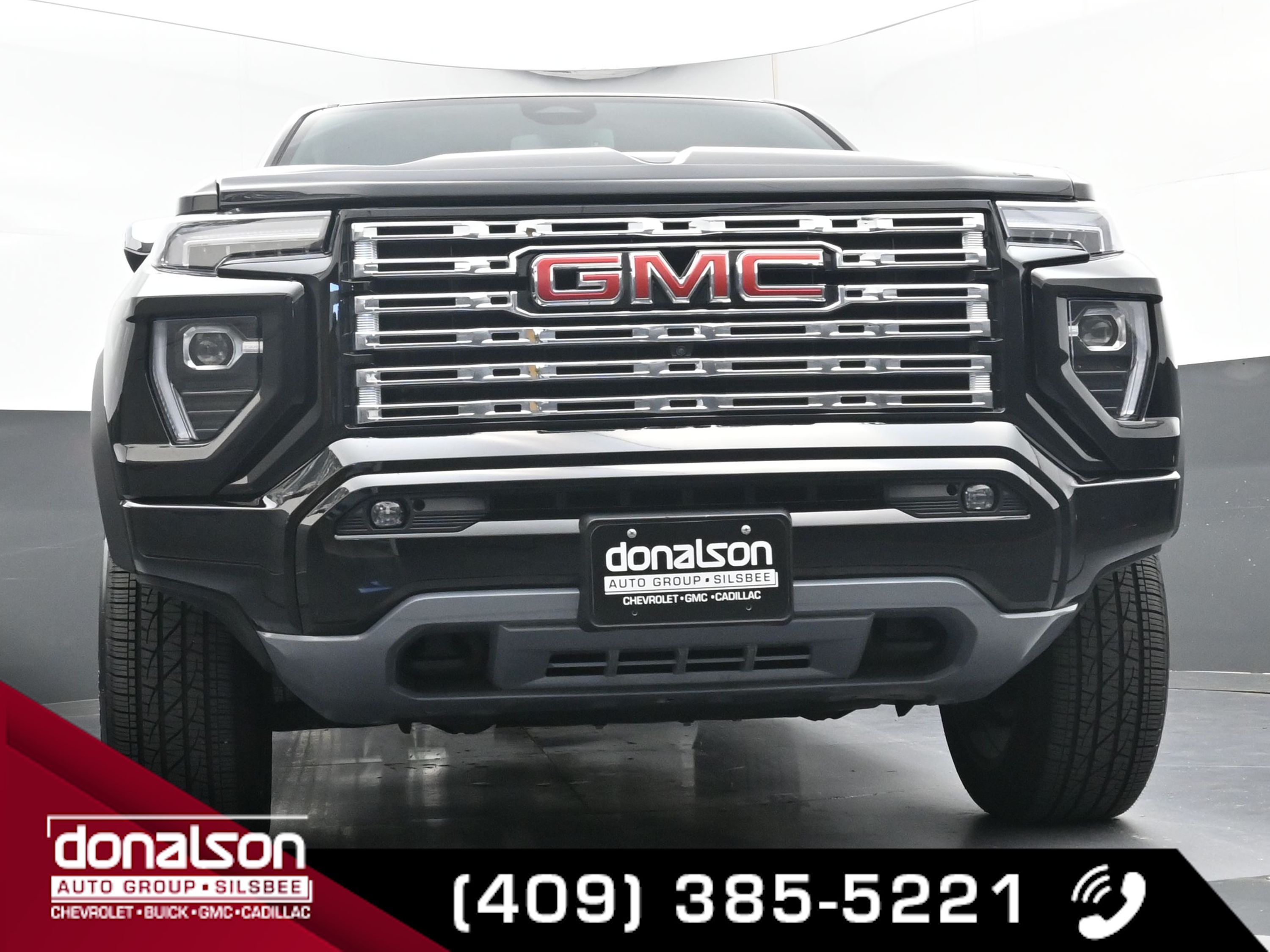 2024 Gmc Canyon Denali photo 16