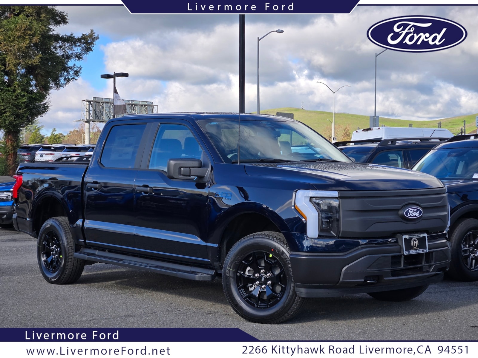 2025 Ford F-150 Lightning Pro's photo