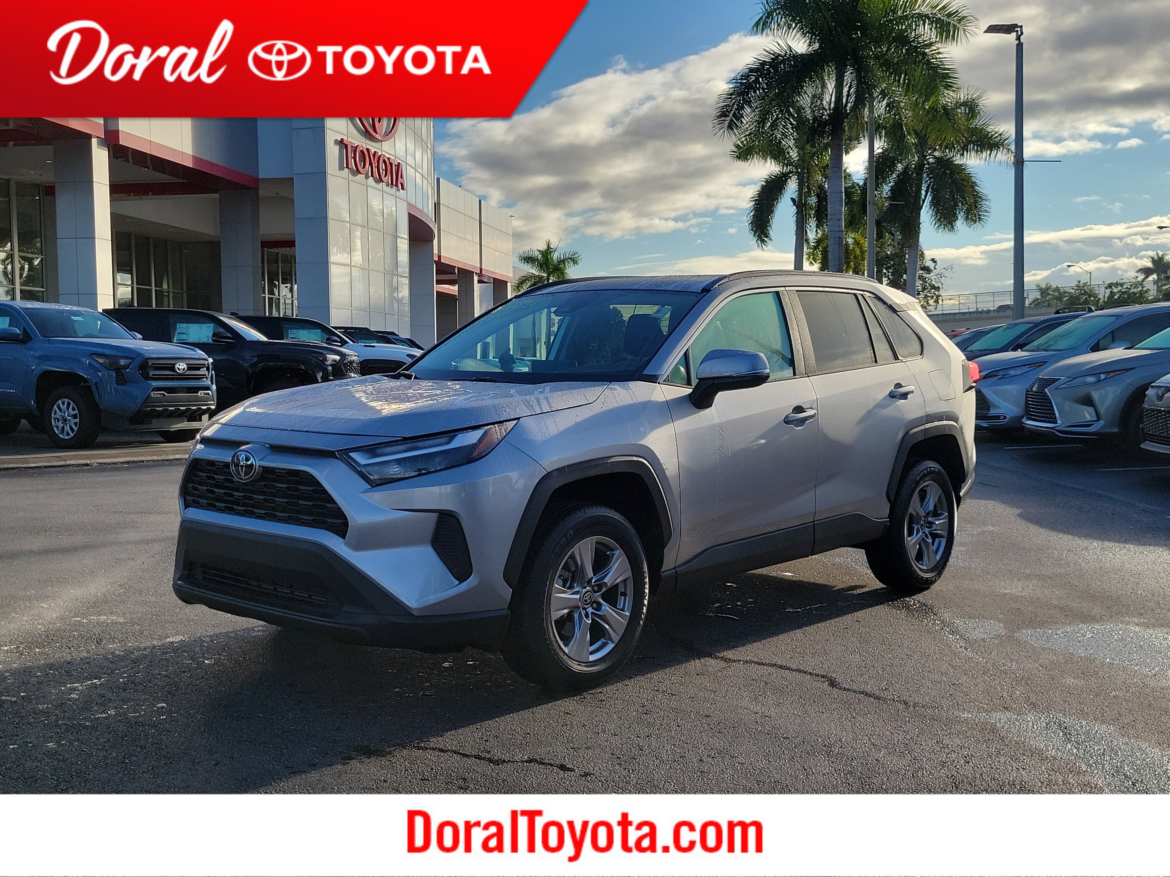 2023 Toyota RAV4 XLE