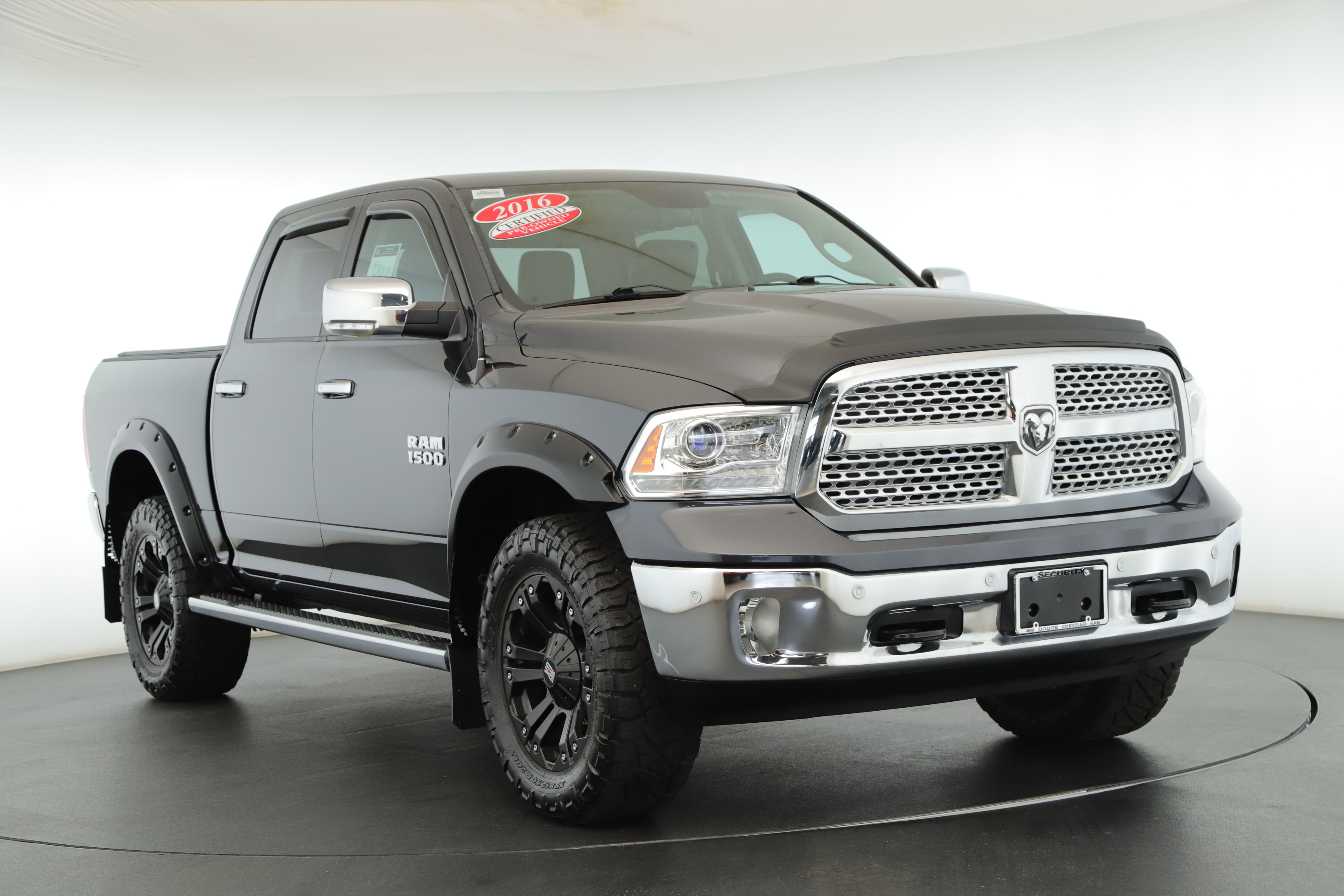 2016 RAM Ram 1500 Pickup Laramie
