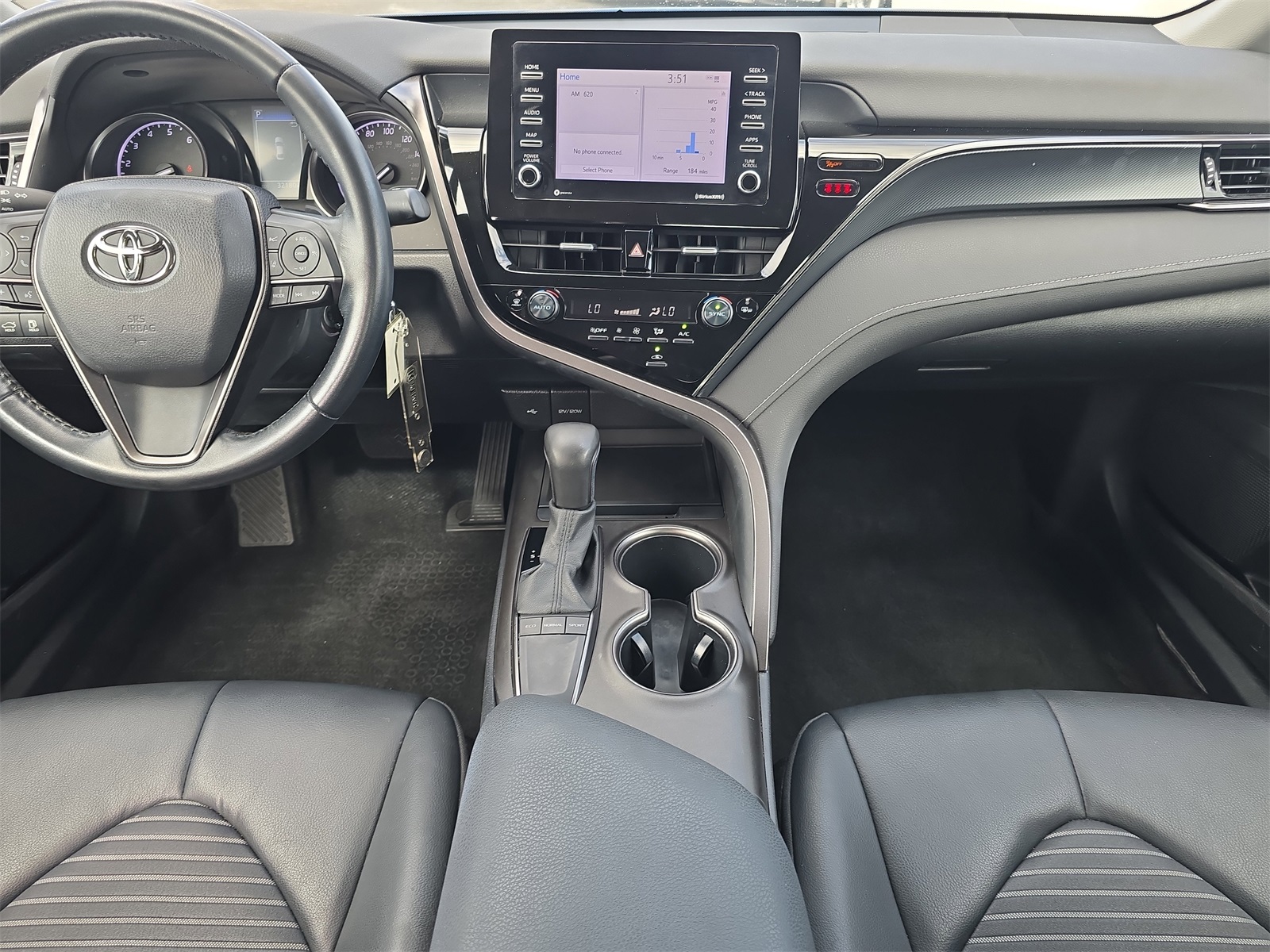 2023 Toyota Camry SE photo 12