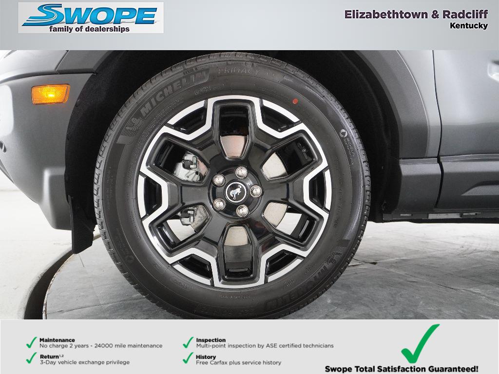 2025 Ford Bronco Sport Outer Banks photo 18