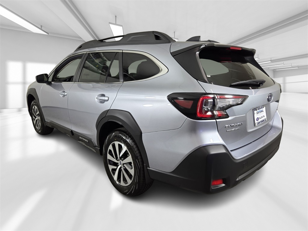 2025 Subaru Outback Premium photo 3
