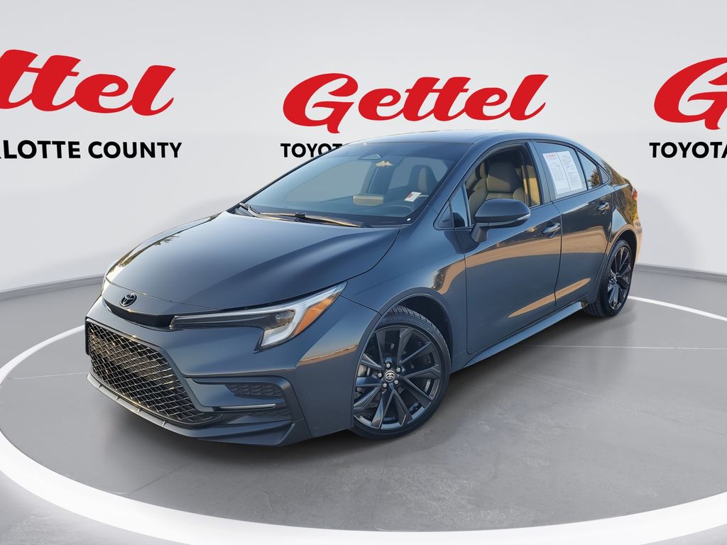 2023 Toyota Corolla SE's photo