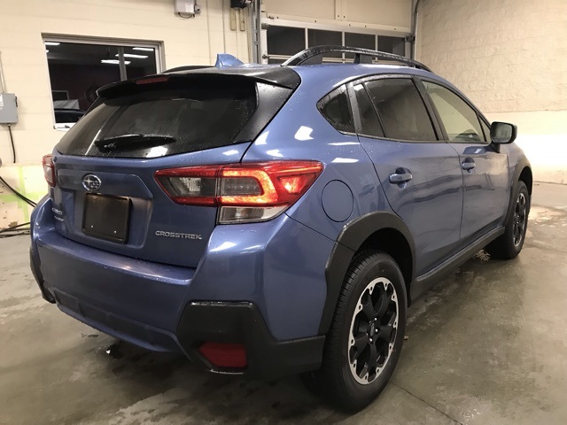 2023 Subaru Crosstrek Premium photo 3