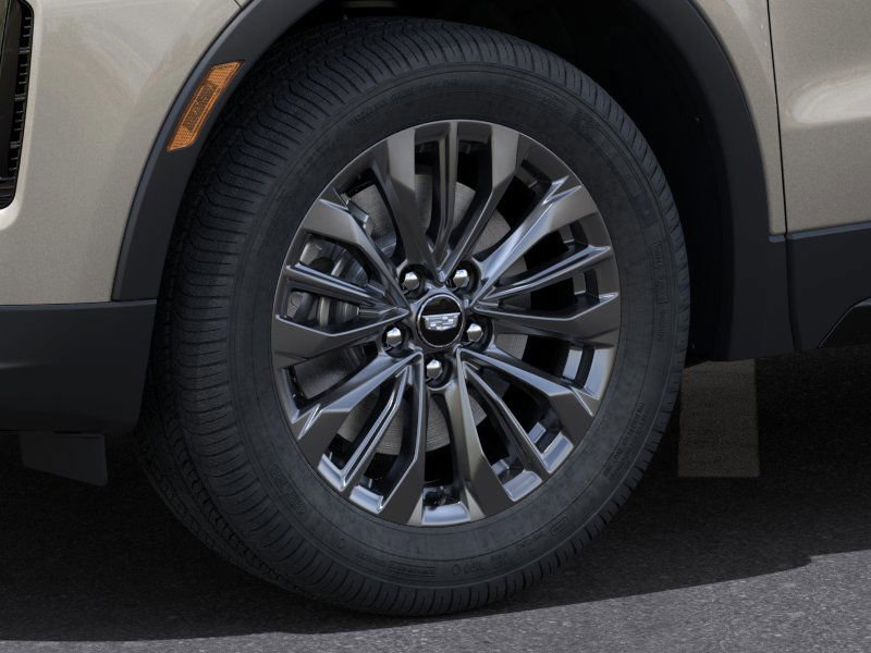 2025 Cadillac XT4 Premium Luxury photo 8
