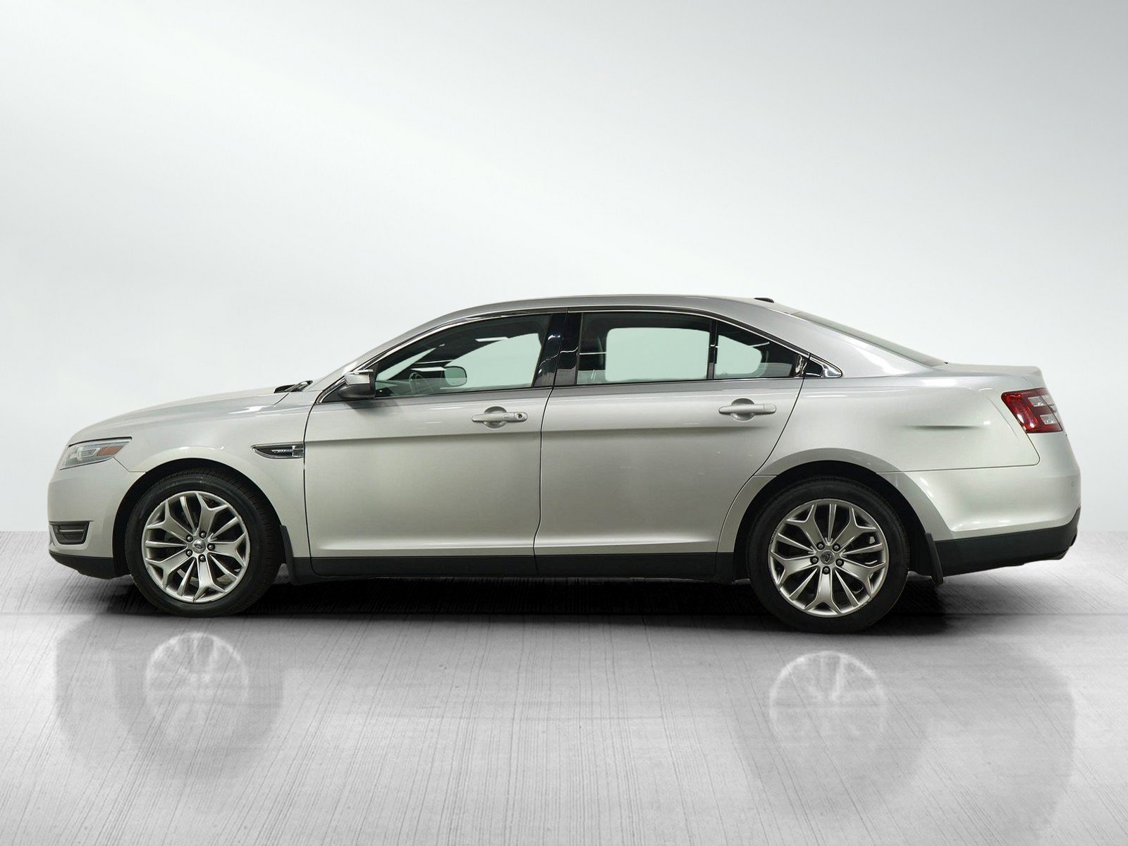 Used 2013 Ford Taurus Limited with VIN 1FAHP2F89DG118767 for sale in Brooklyn Park, Minnesota