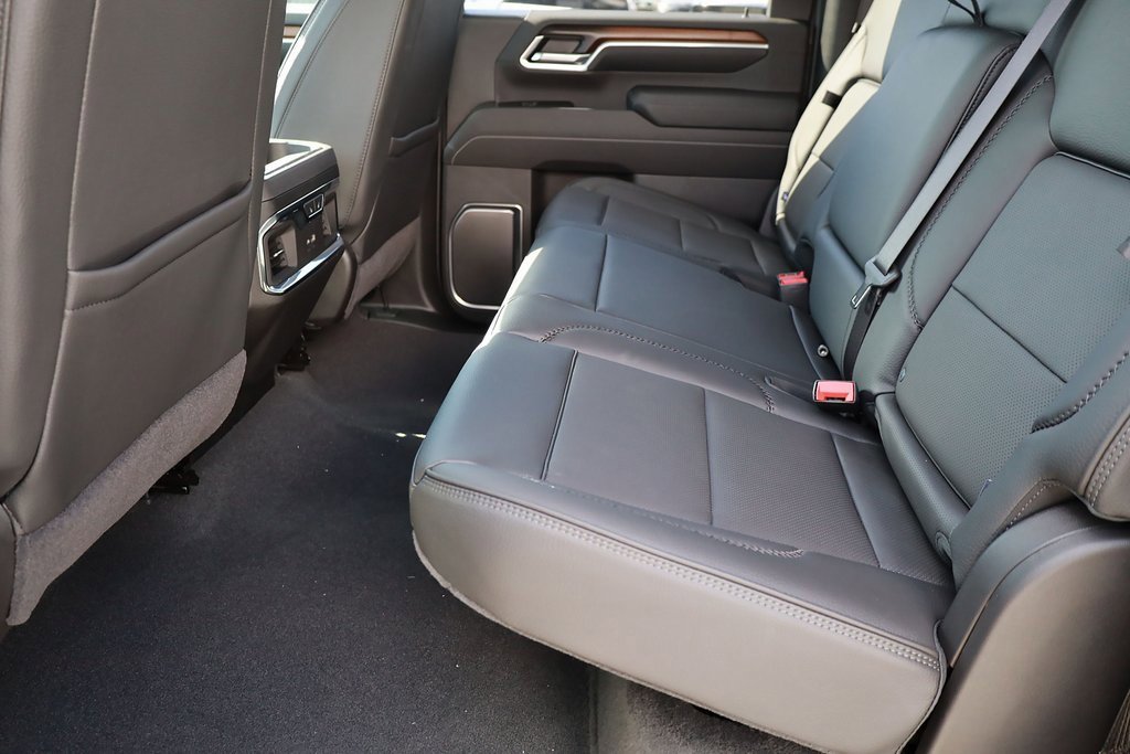 2026 Gmc Sierra 3500 HD Denali photo 19
