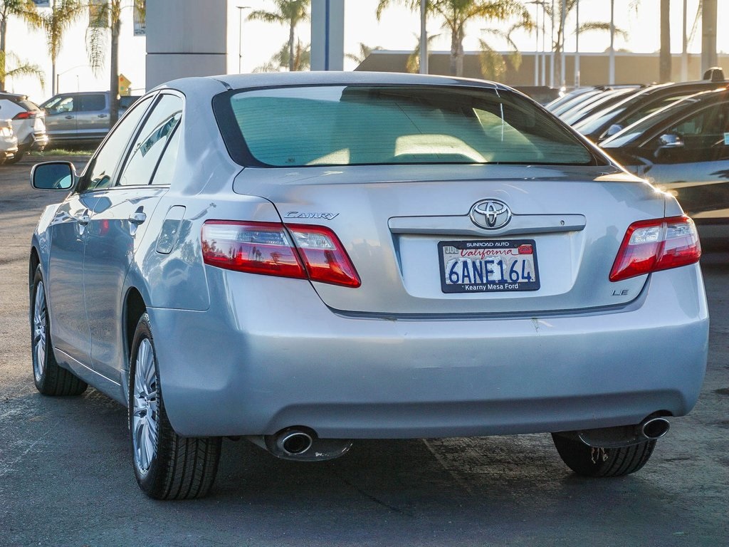 2007 Toyota Camry LE photo 5