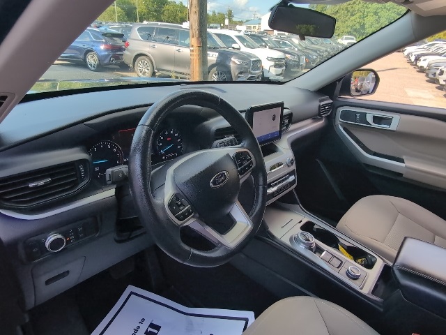 2022 Ford Explorer XLT photo 15