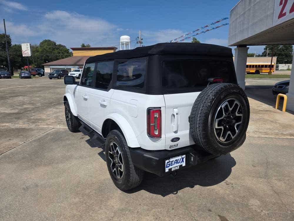 2022 Ford Bronco Outer Banks photo 3