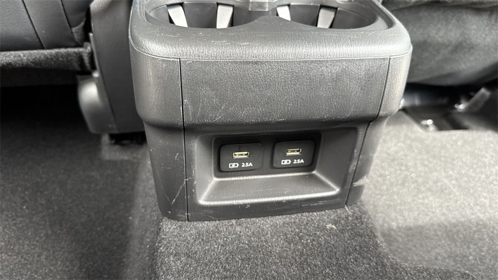 2022 Mazda CX-9 Touring photo 38