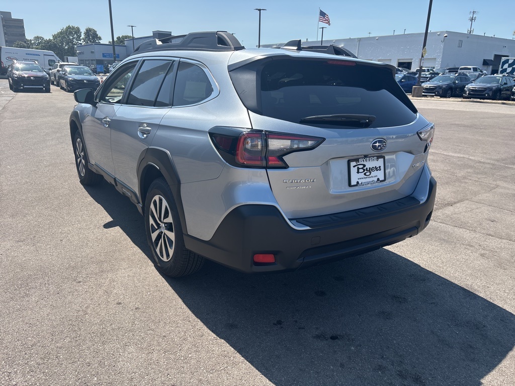 2025 Subaru Outback Premium photo 4