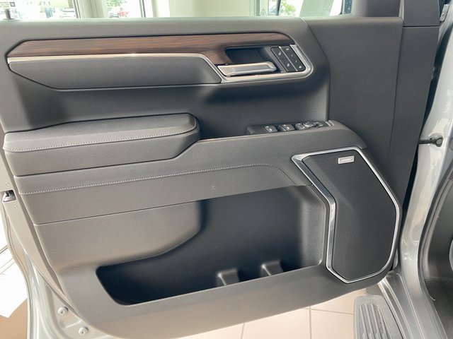 2025 Gmc Sierra 1500 SLT photo 7