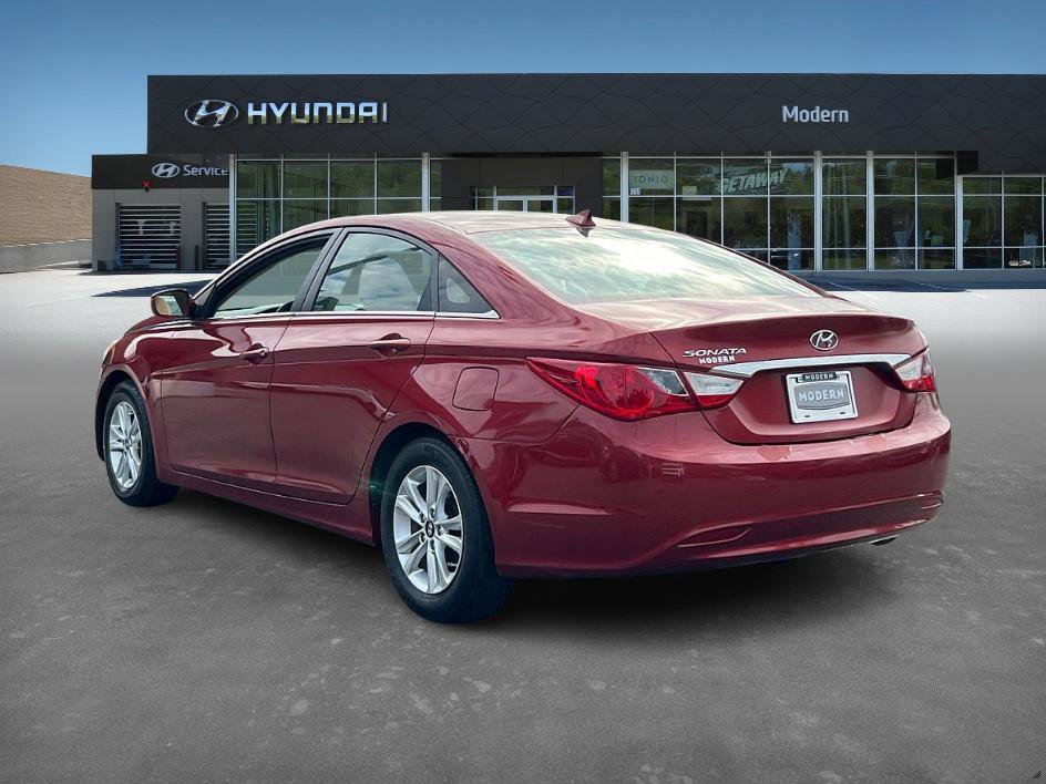 2013 Hyundai Sonata GLS photo 4