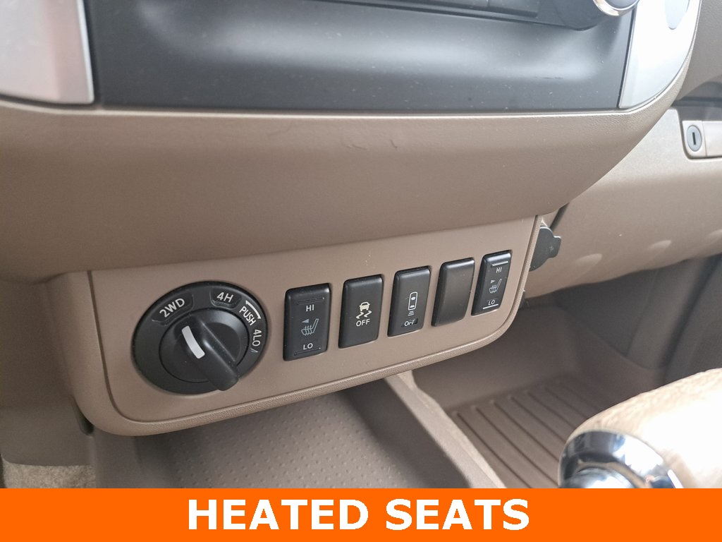 2016 Nissan Frontier SV photo 10