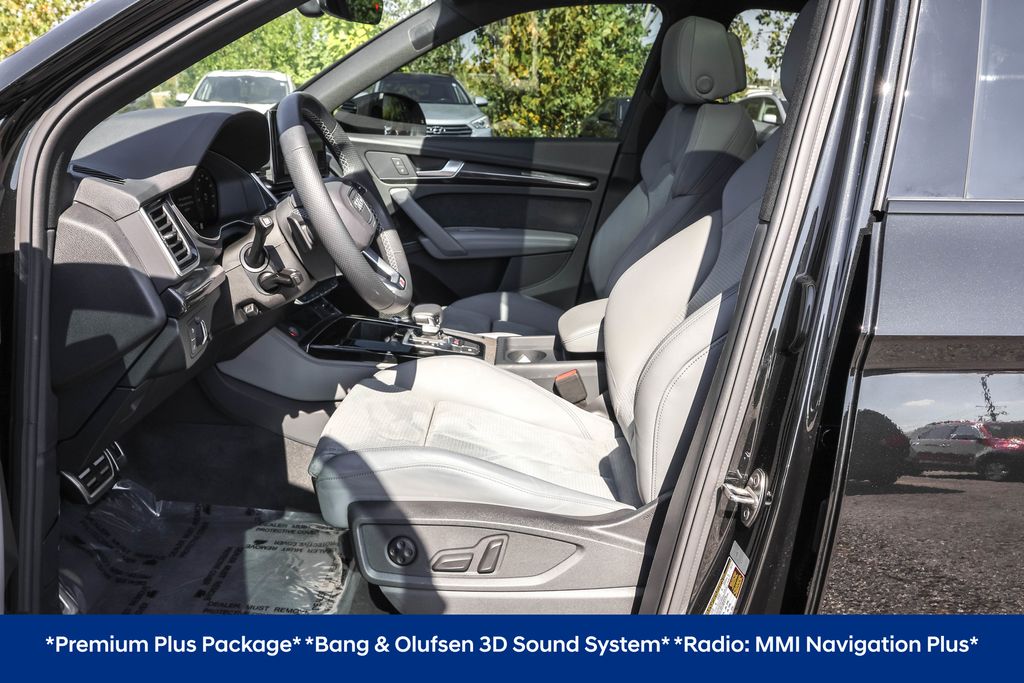 2024 Audi SQ5 Premium Plus photo 2
