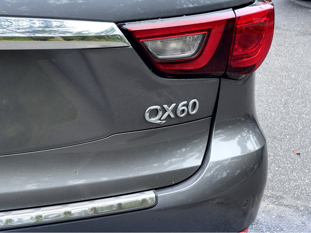 2020 Infiniti QX60 Luxe photo 25