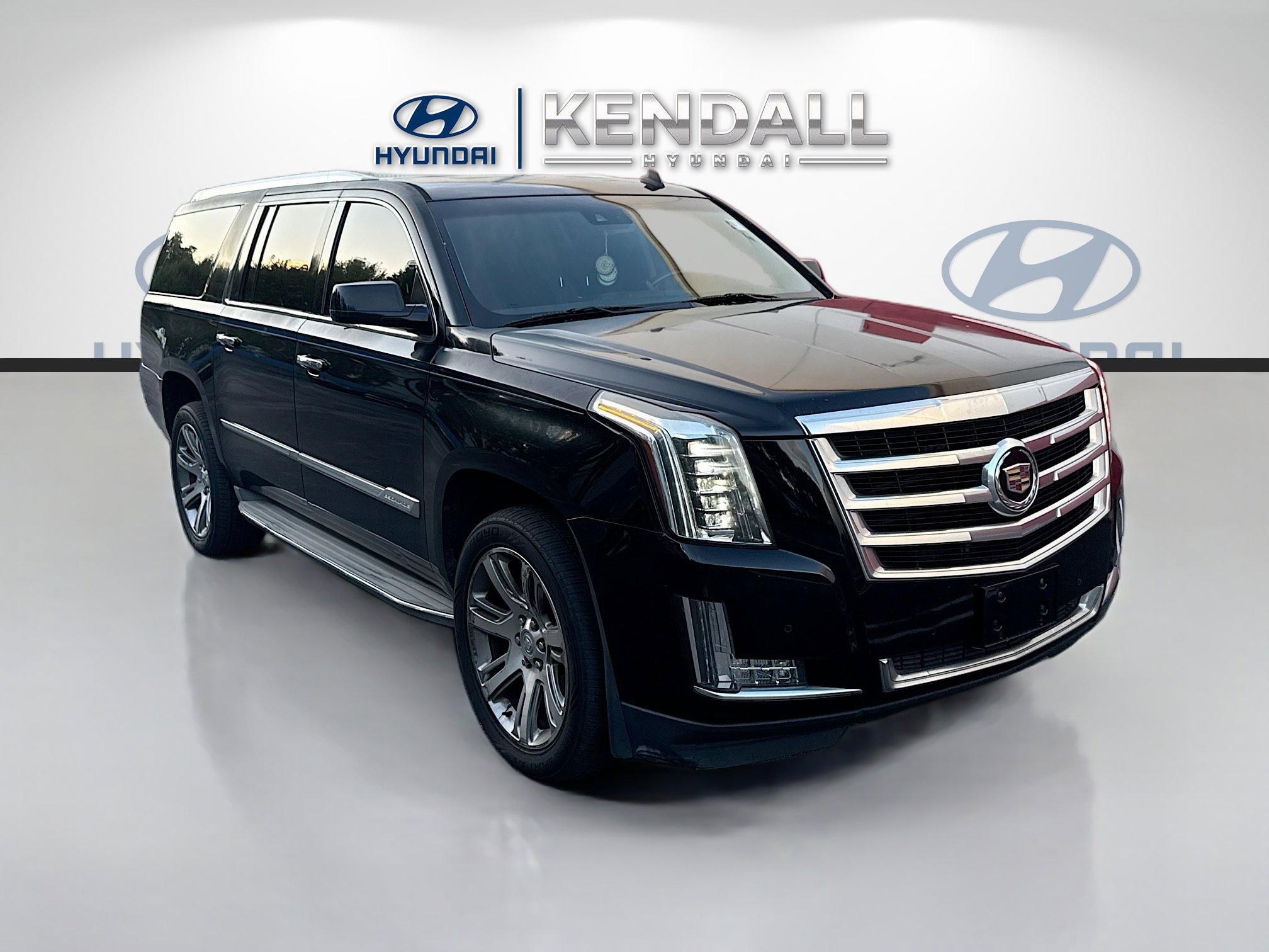 2015 Cadillac Escalade ESV Luxury's photo