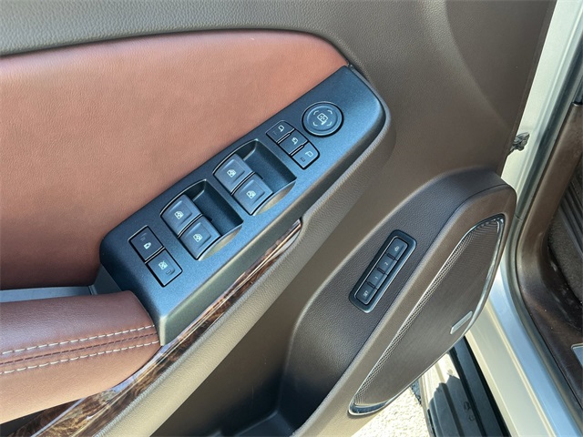 2019 Chevrolet Tahoe Premier photo 30
