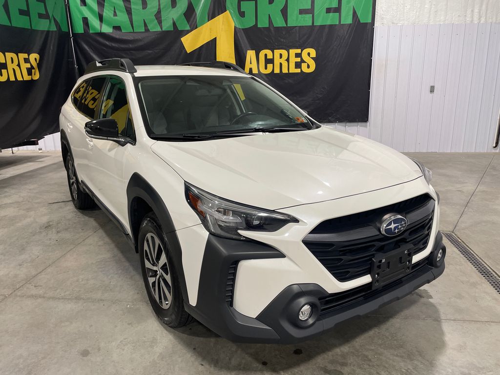 2023 Subaru Outback Premium photo 2