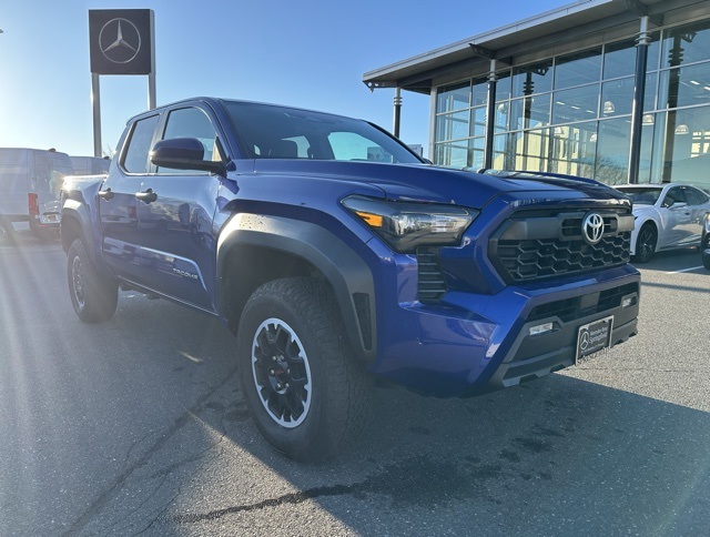 2024 Toyota Tacoma TRD Off Road's photo