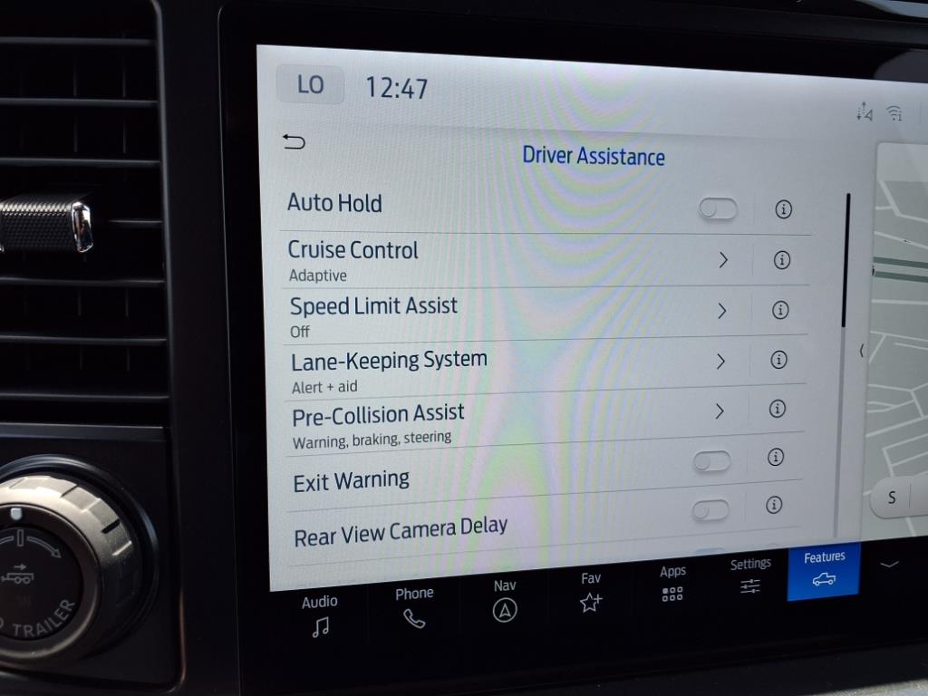 2025 Ford F-150 XLT photo 9