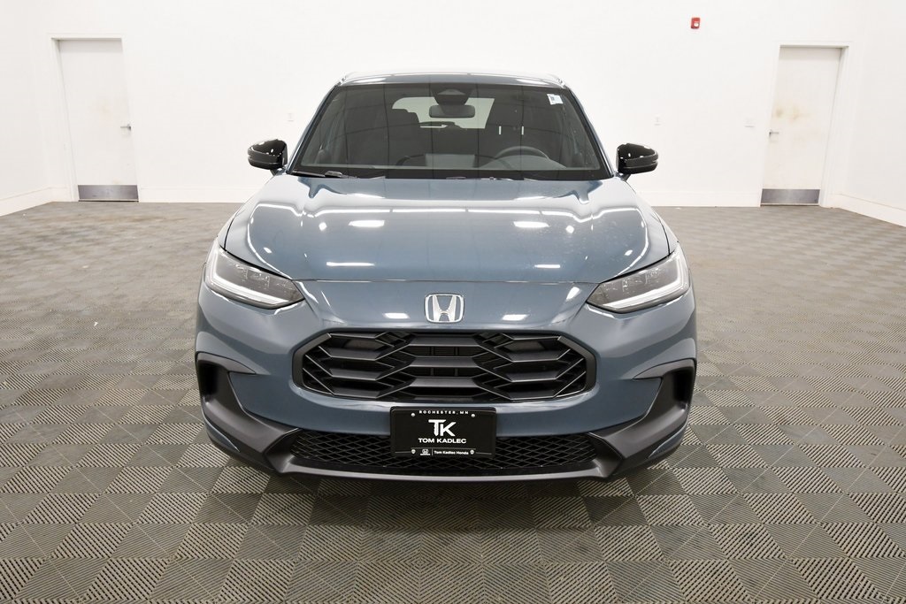 2026 Honda HR-V Sport photo 8