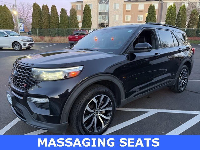 2021 Ford Explorer ST photo 3