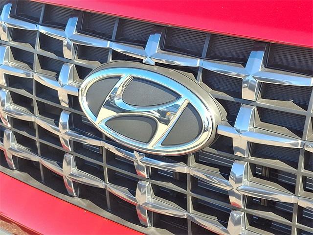 2025 Hyundai Venue SEL Limited photo 5